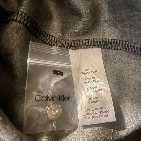 Vegan leather Top - Picture 6 of 6